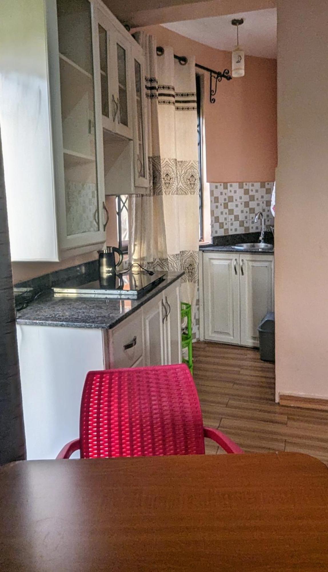 Oslo Gardens Bed & Breakfast Entebbe Ngoại thất bức ảnh